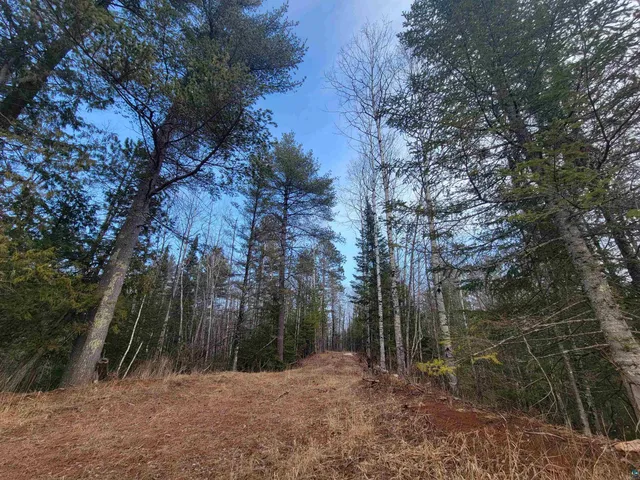 $109,900 | 787-xx Komborski Road, Washburn, WI 54891