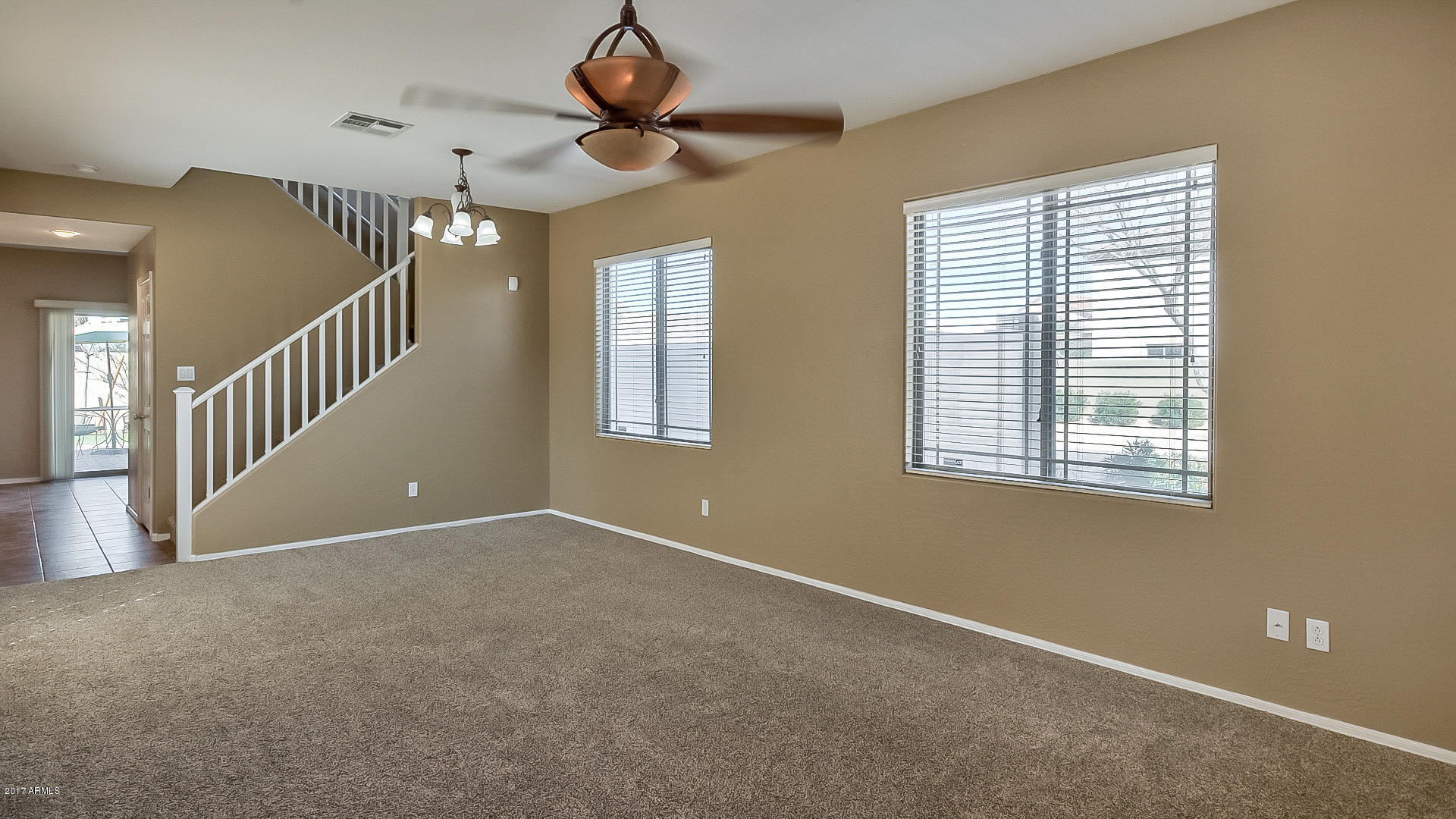 4506 East Del Rio Street Gilbert, AZ 85295 - Photo 7 of 36 07