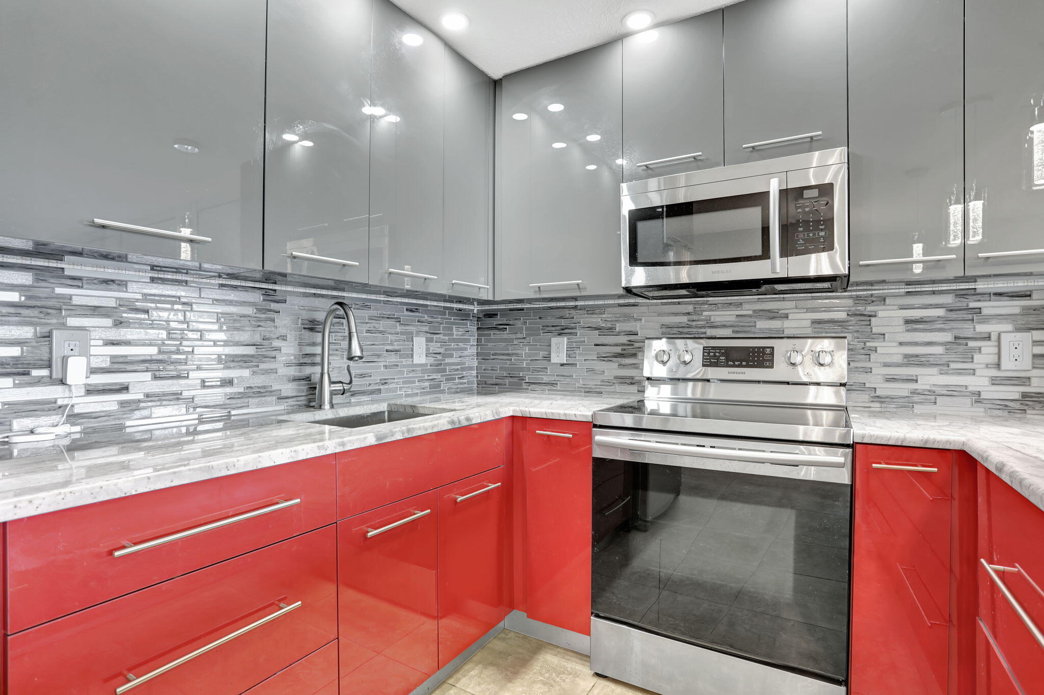 4004 Cambridge A, Unit 4004 Deerfield Beach, FL 33442 - Photo 11 of 84 11