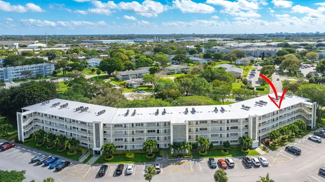 $128,900 | 4004 Cambridge A, Unit 4004, Deerfield Beach, FL 33442