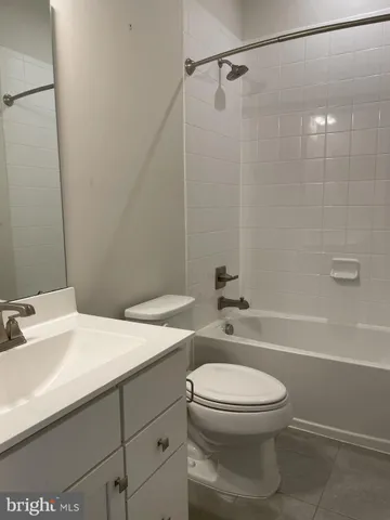 $2,500 | 6415 Ballenger Run Boulevard, Frederick, MD 21703