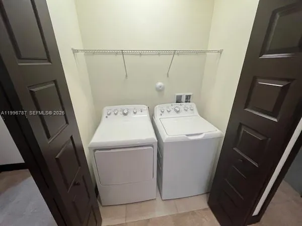 $3,800 | 9106 Northwest 158th Street, Unit 9106, Miami Lakes, FL 33018