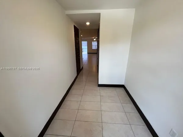 $3,800 | 9106 Northwest 158th Street, Unit 9106, Miami Lakes, FL 33018