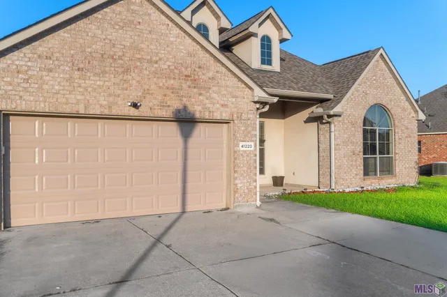 $310,000 | 41220 Colonial Drive, Sorrento, LA 70778