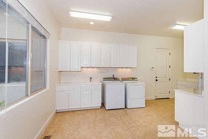 13375 Damonte View Lane Reno, NV 89511 - Photo 8 of 22 Photo 8