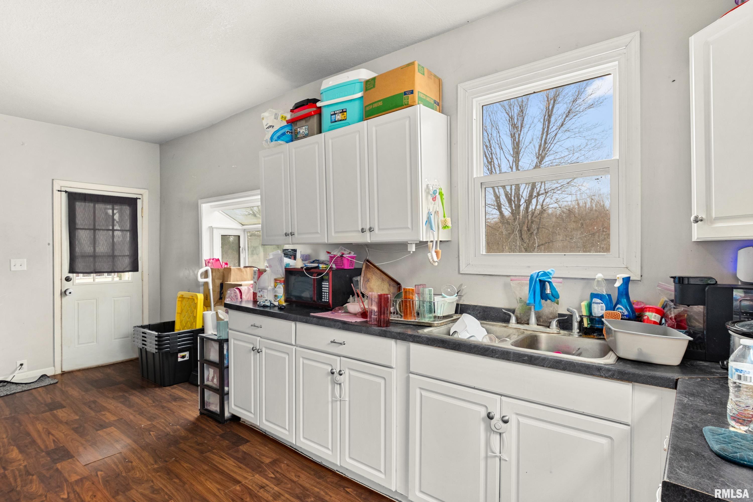 2386 East Pattonsburg Road Minonk, IL 61760 - Photo 13 of 18