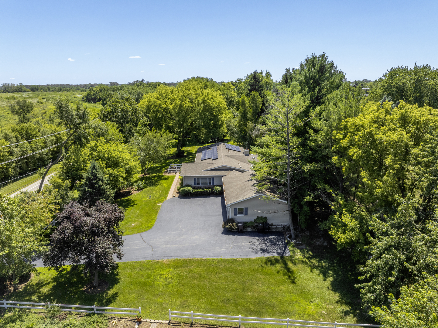 6511 Sands Road Crystal Lake, IL 60014 - Photo 38 of 41 Gallery Image 38