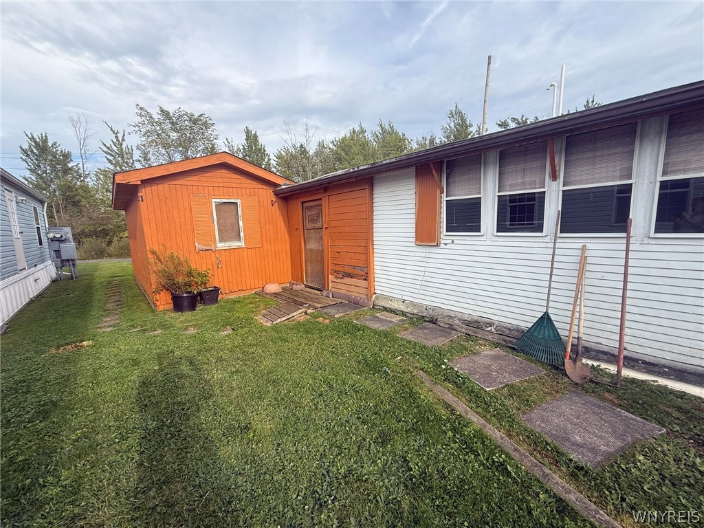 11922 Buckwheat Road Alden, NY 14004 - Photo 3 of 11 Gallery Image 3