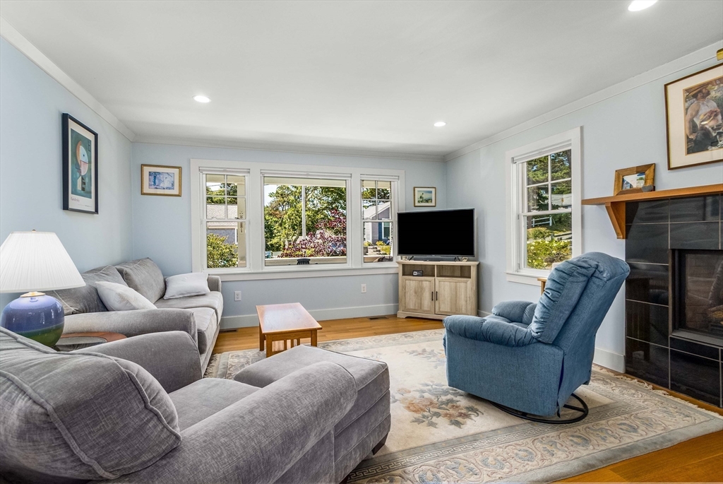 43 Tobey Turtle Road Chatham, MA 02659 - Photo 7 of 42 Gallery Image 7