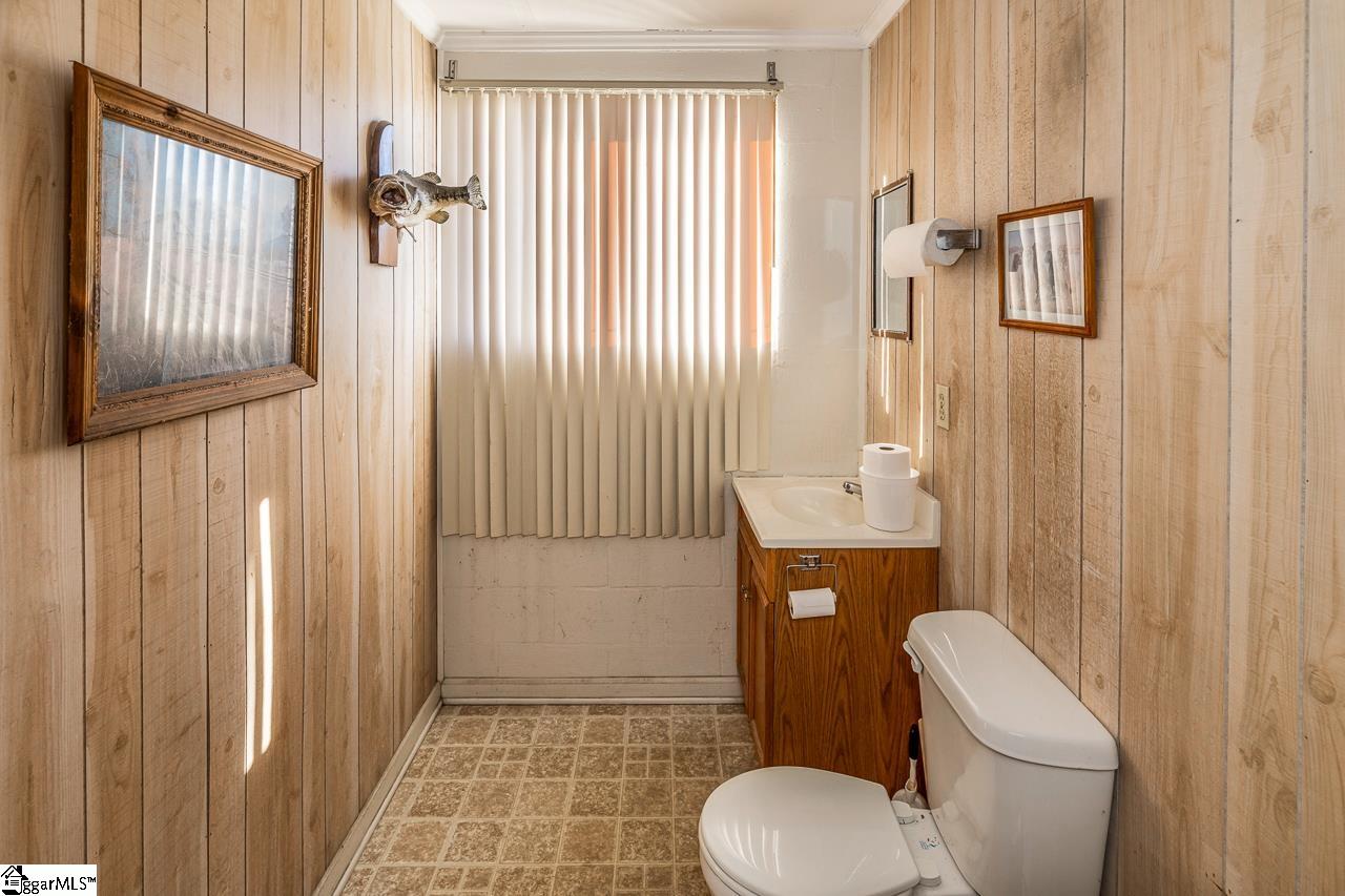 299 Fowler Road Simpsonville, SC 29681 - Photo 15 of 36 Gallery Image 15