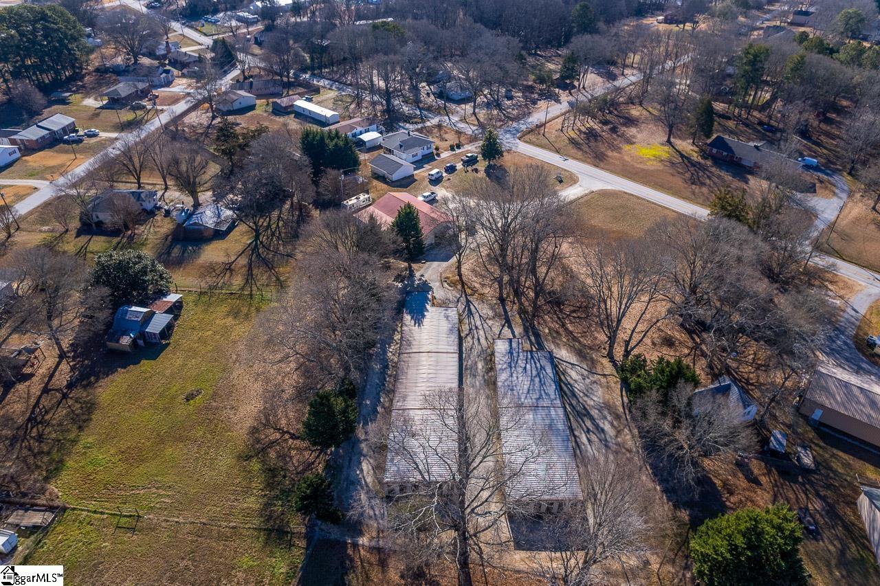 299 Fowler Road Simpsonville, SC 29681 - Photo 35 of 36 Gallery Image 35