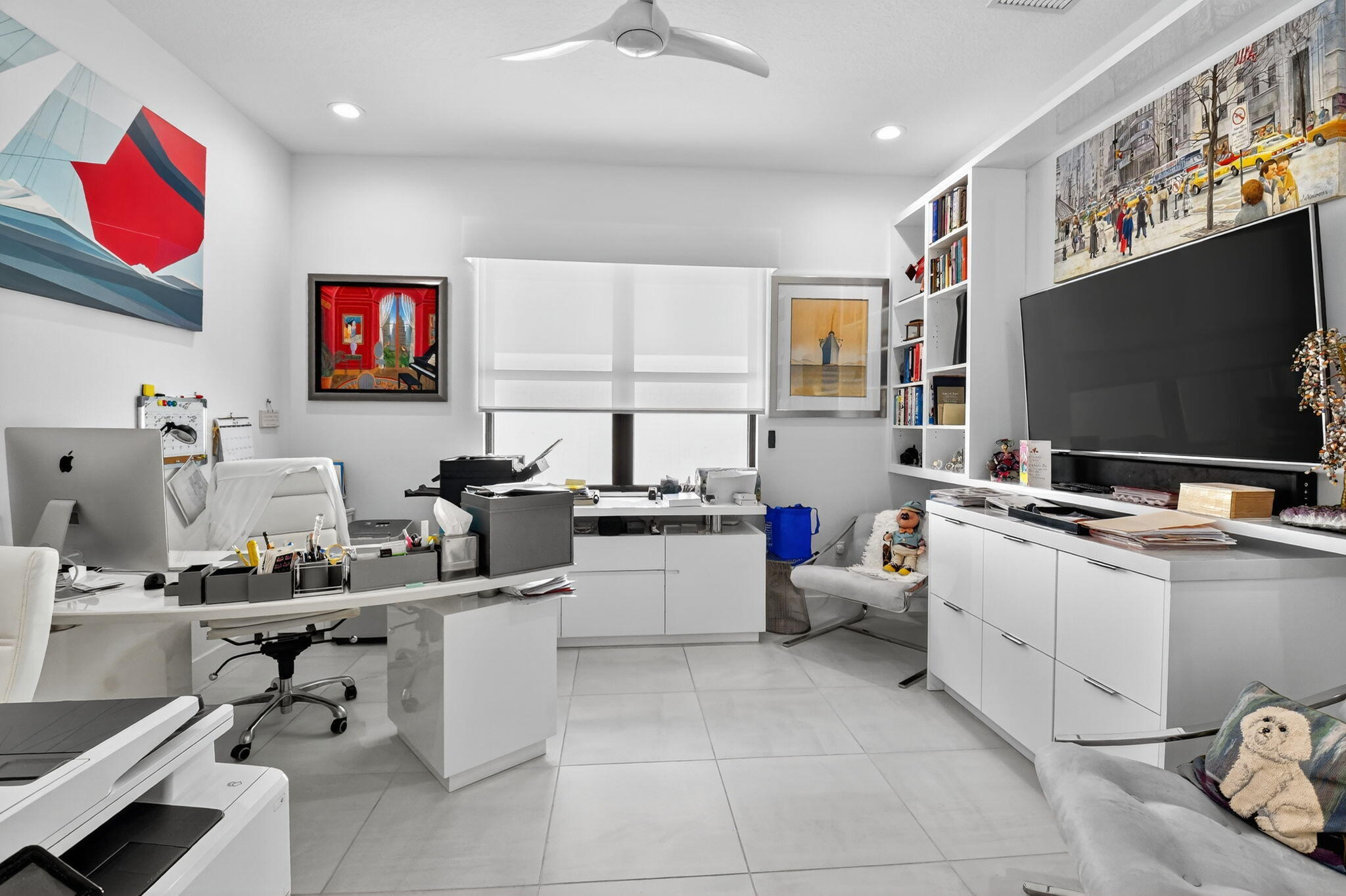 8331 Royal County Down Road Boca Raton, FL 33434 - Photo 19 of 30 a room with furniture and a flat screen tv