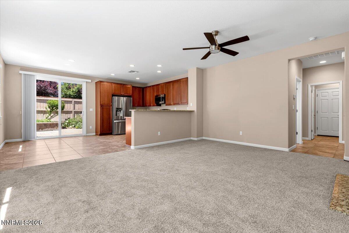 10787 Grayslake Drive Reno, NV 89521 - Photo 4 of 37 05-005