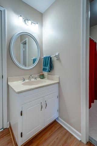1083 General George Patton Road, Unit 1083 Nashville, TN 37221 - Photo 14 of 18 Full Bath that services the two secondary Bedrooms.