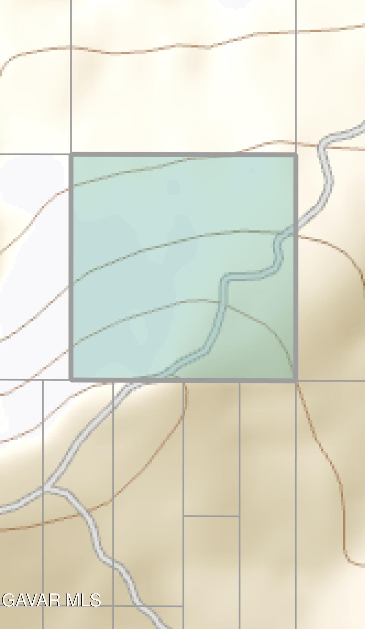 195 Vic Holcomb Ridge Llano, CA 93544 - Photo 2 of 3 a bathroom with a shower