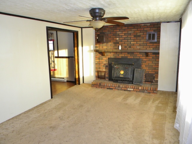 1833 State Rte 19 Bourbon, IN 46504 - Photo 8 of 19