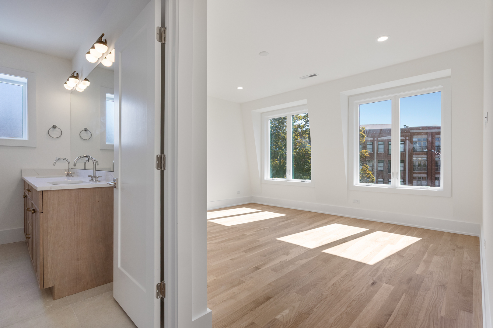 3740 North Racine Avenue, Unit 2 Chicago, IL 60613 - Photo 26 of 51