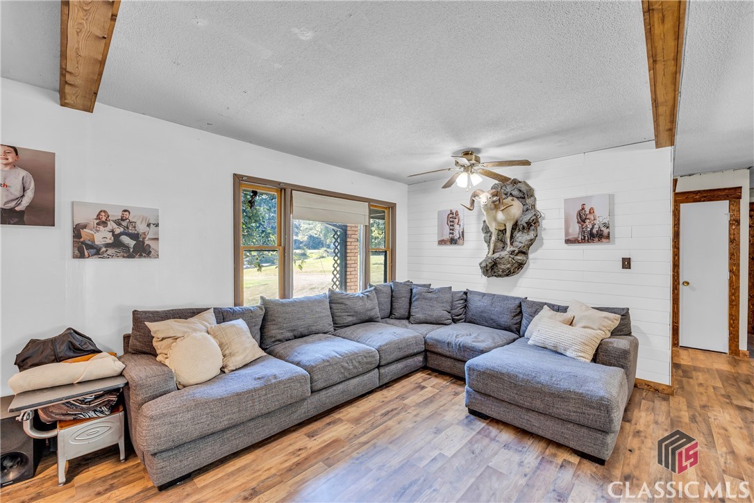 105 Mc Cannon-Morris Road Hull, GA 30646 - Photo 4 of 25 Gallery Image 4