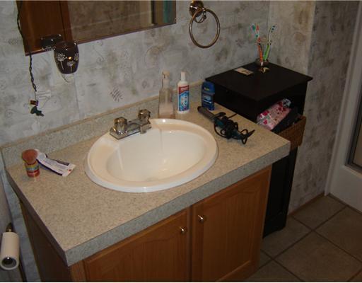 11 Goodhue Road Sidney, ME 04330 - Photo 15 of 25 Master Bath/Spa.