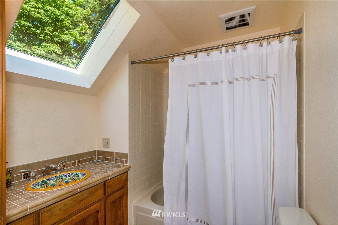 23217 39th Avenue Southeast Bothell, WA 98021 - Photo 14 of 23