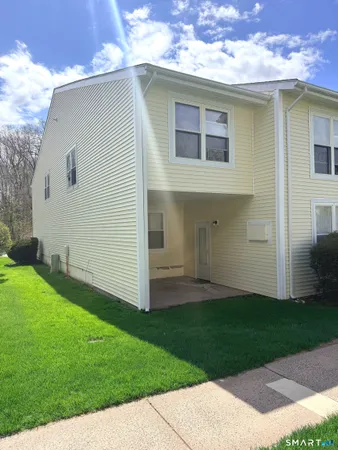 a view of back yard of the house