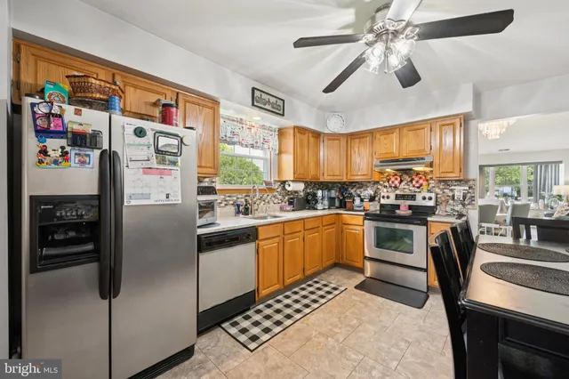 $450,000 | 17 Oakton Drive, Mantua, NJ 08051