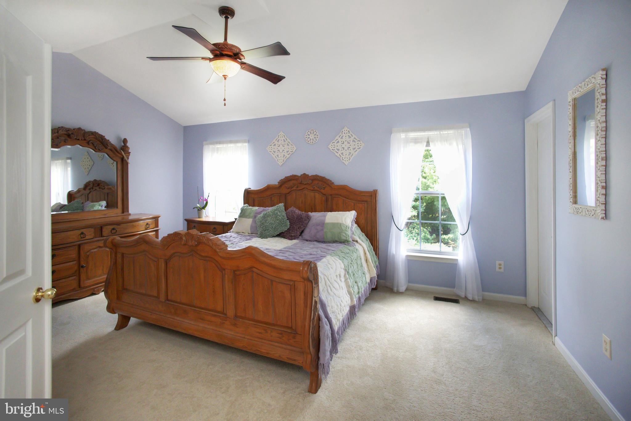 6008 Sandy Ridge Elkridge, MD 21075 - Photo 16 of 31 Primary Bedroom