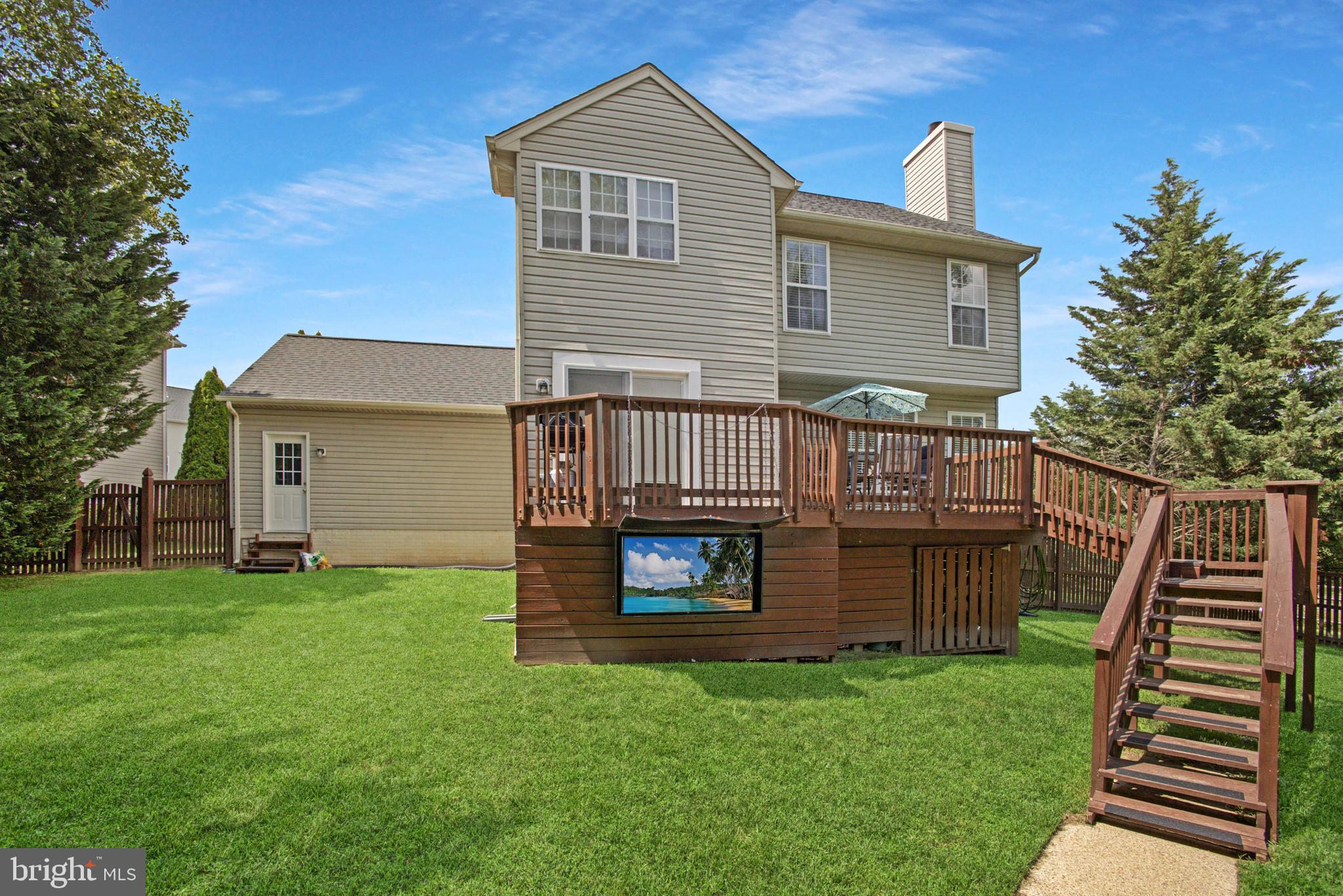 6008 Sandy Ridge Elkridge, MD 21075 - Photo 25 of 31 Large deck with spot for TV