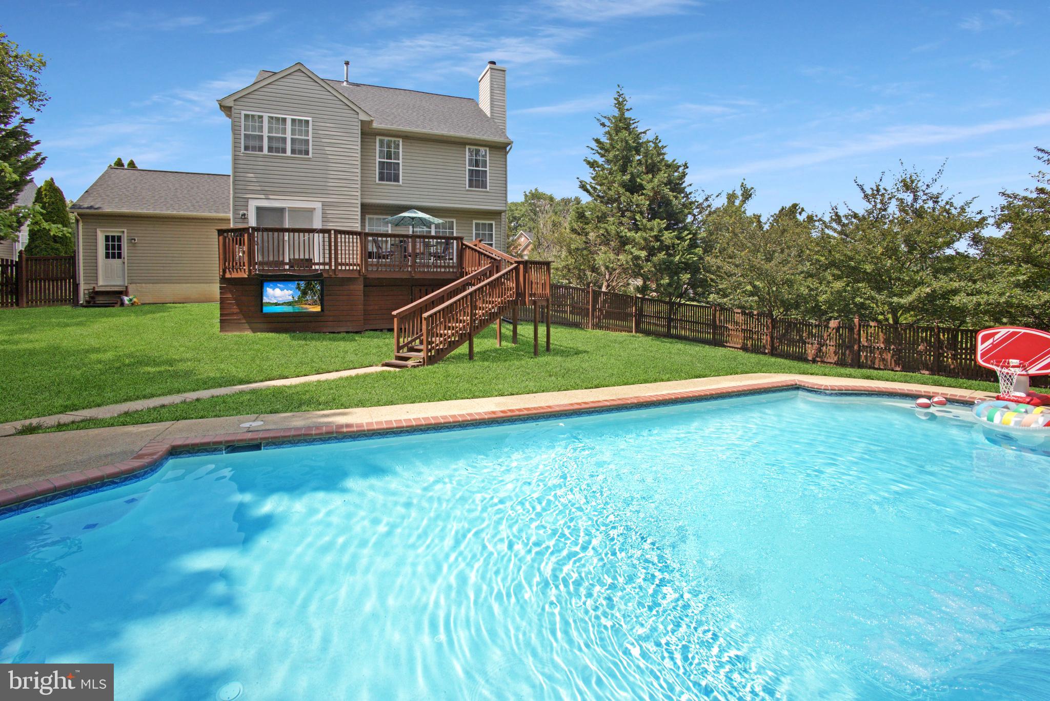 6008 Sandy Ridge Elkridge, MD 21075 - Photo 29 of 31 Deck leads right to Pool