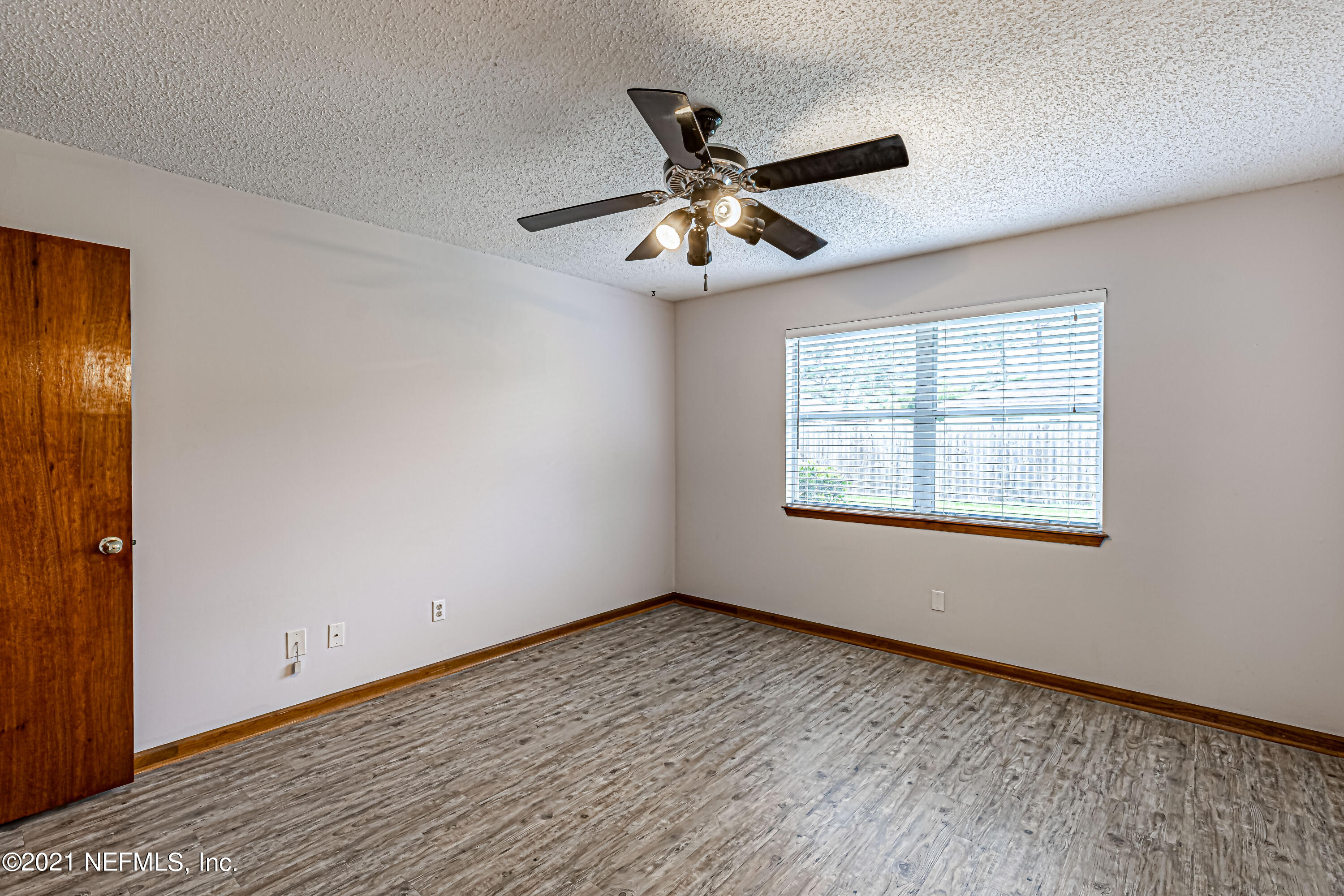 2226 Mareeba Road Jacksonville, FL 32246 - Photo 20 of 30 20-Owner's Bedroom