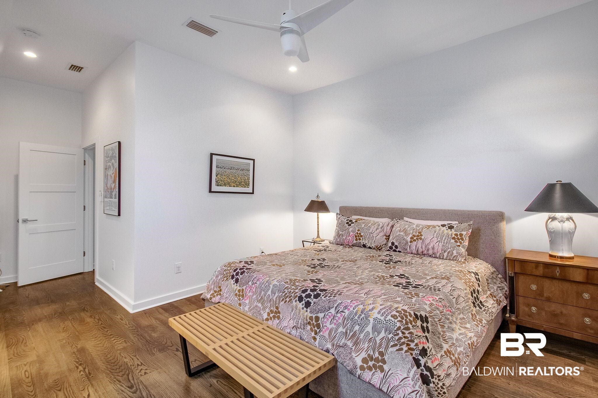 211 Pier Avenue Fairhope, AL 36532 - Photo 40 of 49 3rd Bedroom