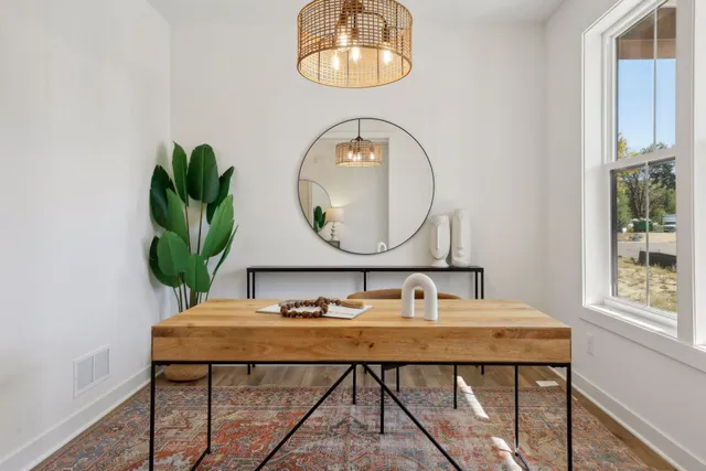 $999,900 | 2415 Laurie Court West, St. Paul, MN 55113