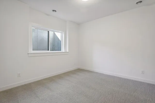 $999,900 | 2415 Laurie Court West, St. Paul, MN 55113