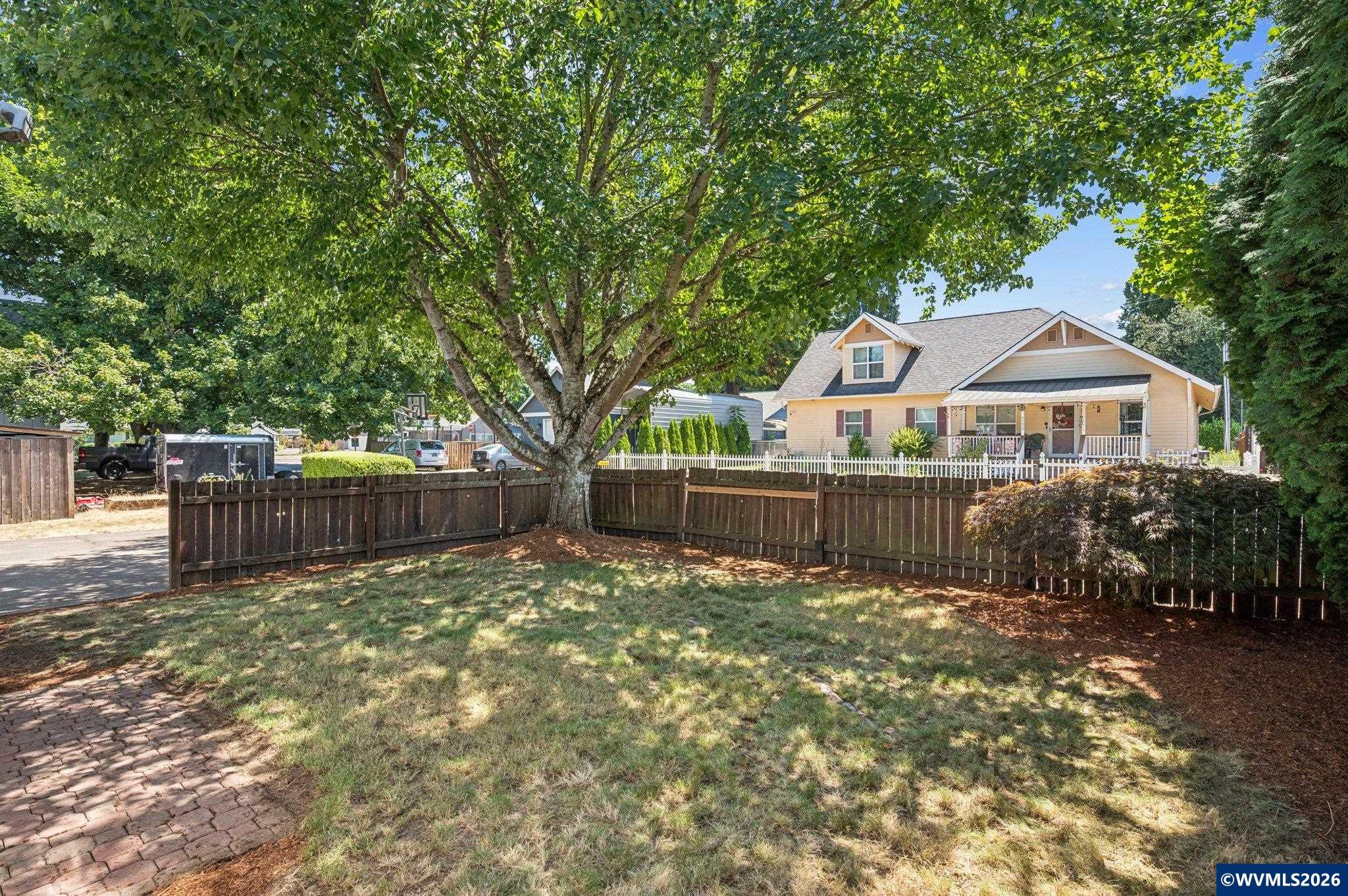 257 North Knights Bridge Road Canby, OR 97013 - Photo 31 of 33