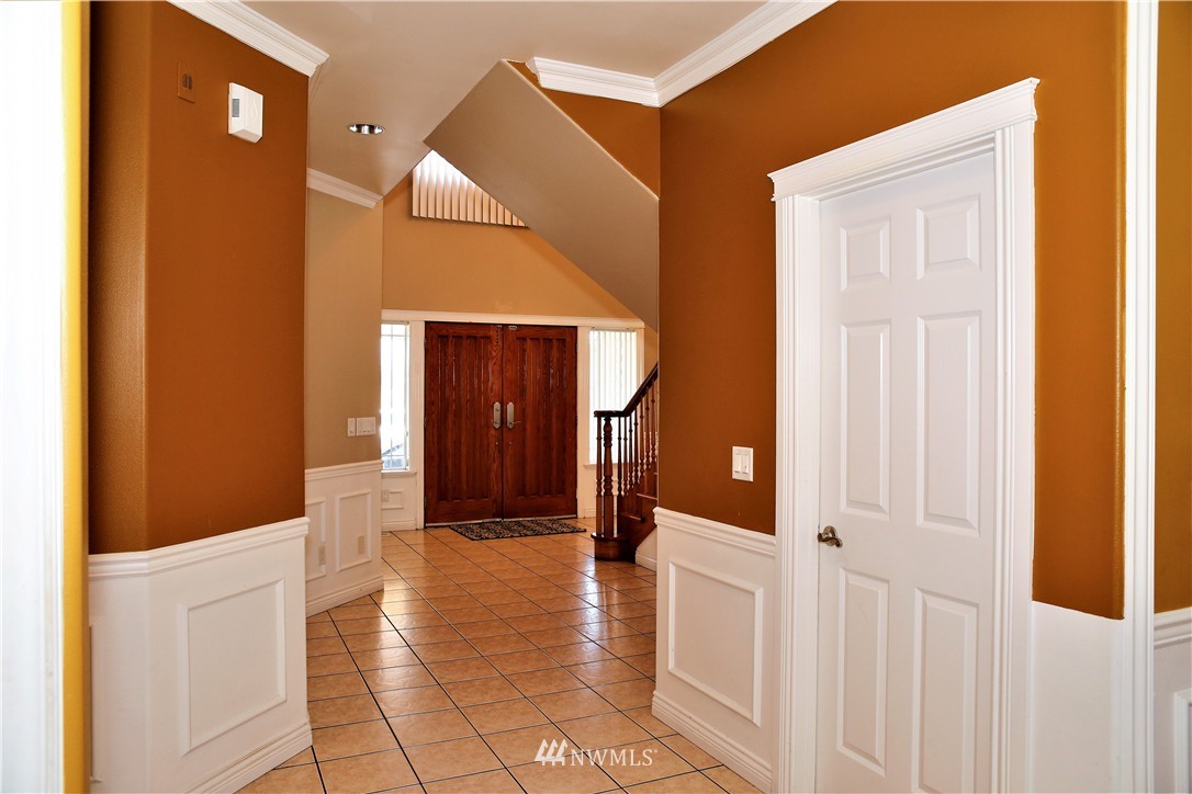 564 Kelly Road Bellingham, WA 98226 - Photo 2 of 22