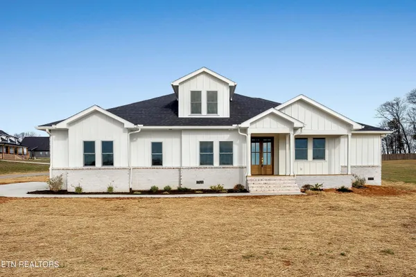 $850,000 | 5929 John Drive, Greenback, TN 37742