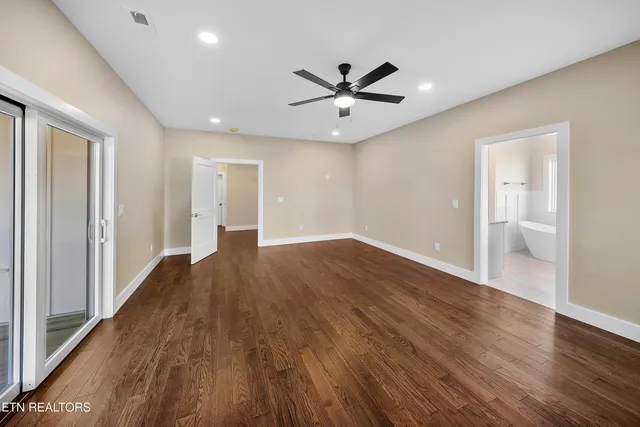 $890,000 | 5929 John Drive, Greenback, TN 37742