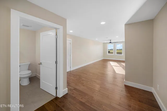 $890,000 | 5929 John Drive, Greenback, TN 37742