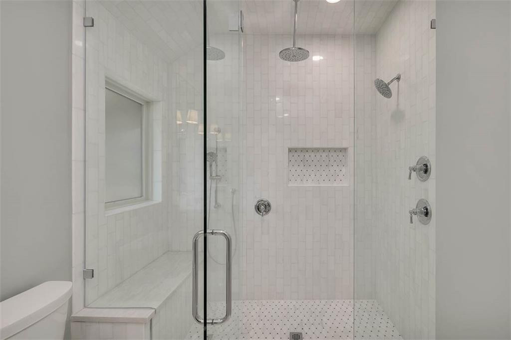 217 Five Pounds Road St. Simons Island, GA 31522 - Photo 10 of 41