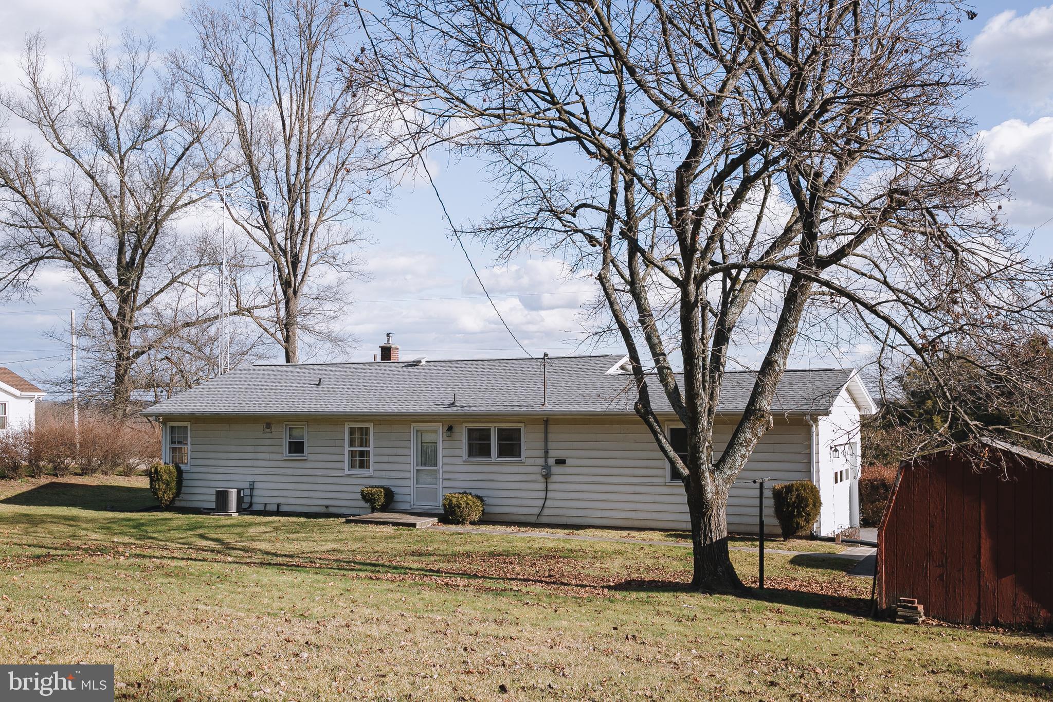 1665 Knoxlyn Road Gettysburg, PA 17325 - Photo 8 of 43 Gallery Image 8