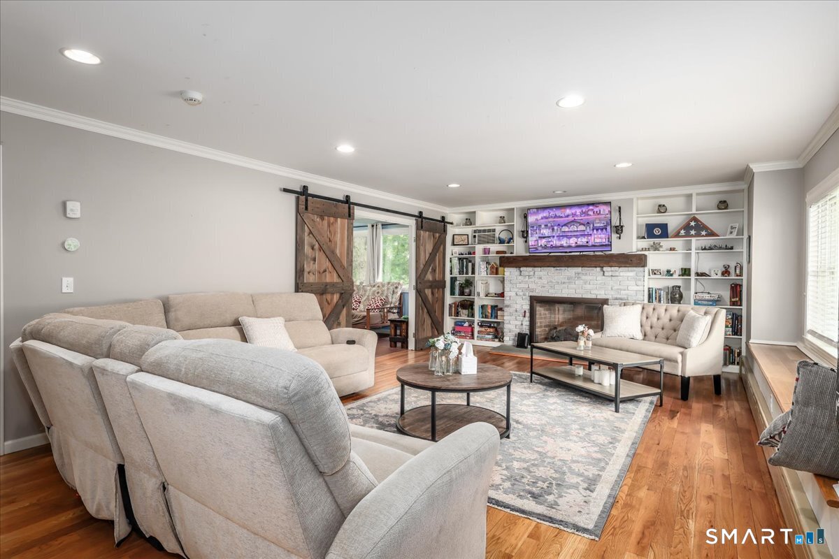 52 South Kent Road New Milford, CT 06755 - Photo 4 of 40