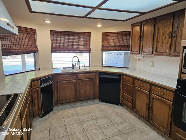 $3,175 | 2344 West Lobo Avenue, Mesa, AZ 85202