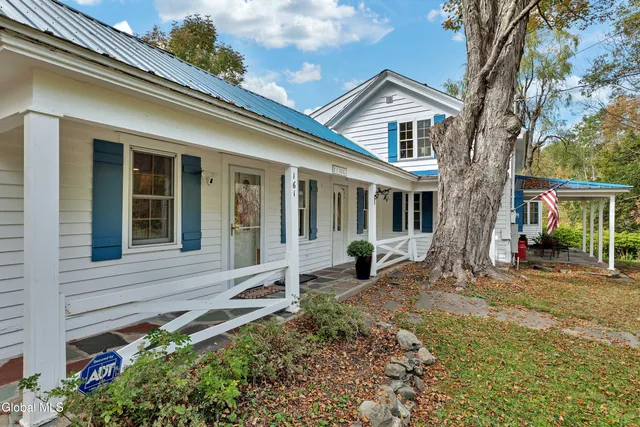 $935,000 | 161 Beaver Hill Drive, Gilboa, NY 12076