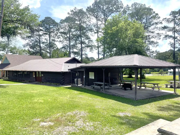 $189,900 | 61 Campfire Circle, Coldspring, TX 77331