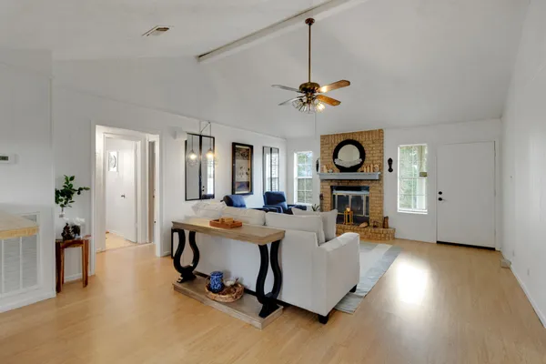 $189,900 | 61 Campfire Circle, Coldspring, TX 77331