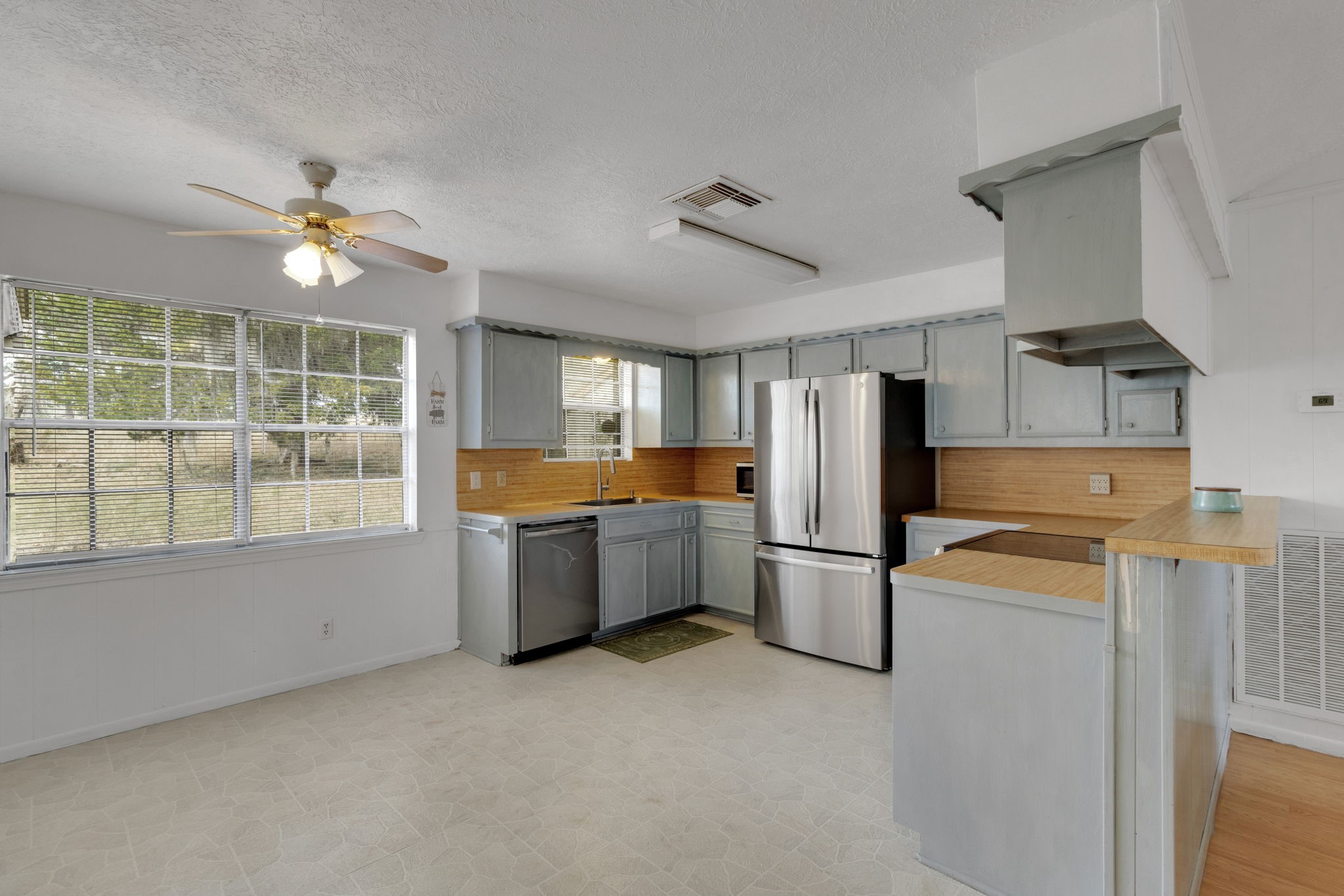 61 Campfire Circle Coldspring, TX 77331 - Photo 8 of 30 Nice kitchen with recently painted cabinets