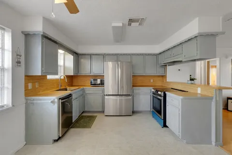 $189,900 | 61 Campfire Circle, Coldspring, TX 77331