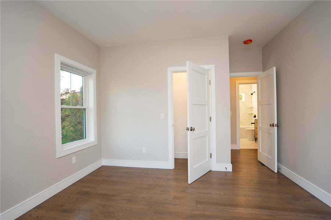 17 Applewood Road Cranston, RI 02920 - Photo 19 of 41