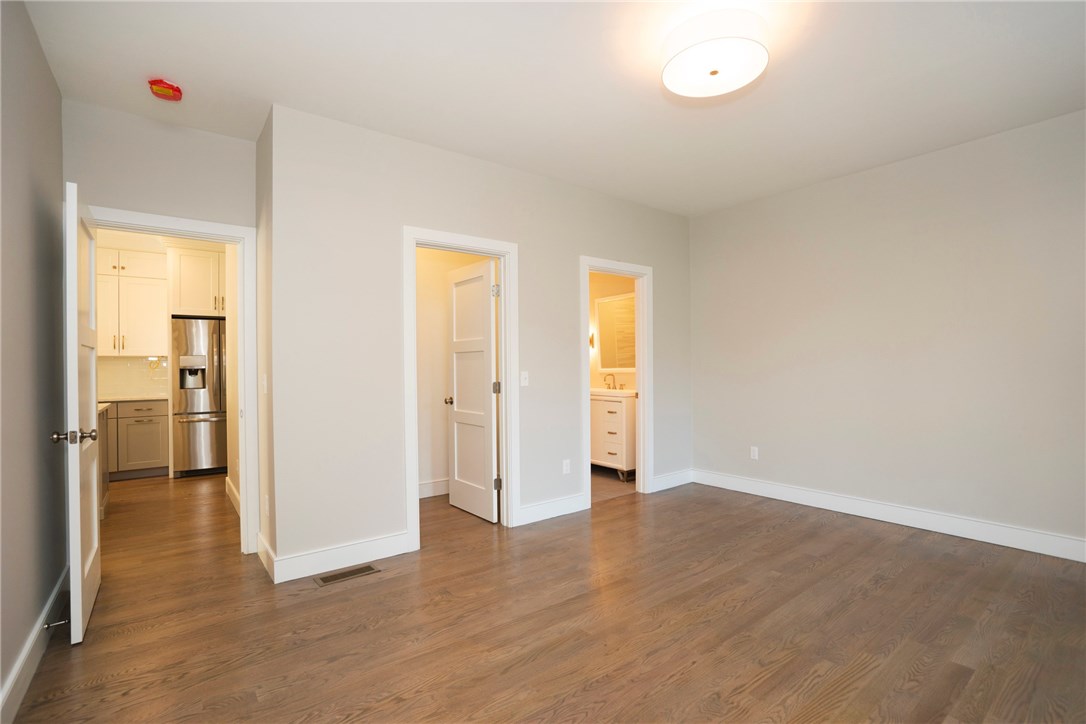 17 Applewood Road Cranston, RI 02920 - Photo 22 of 41