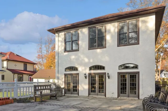 $1,499,998 | 56 Floral Parkway, Floral Park, NY 11001